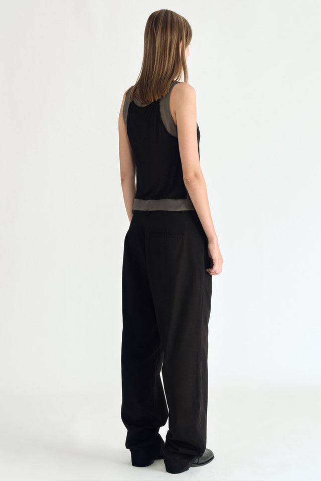 “SHT 02” Sleeveless Blouse