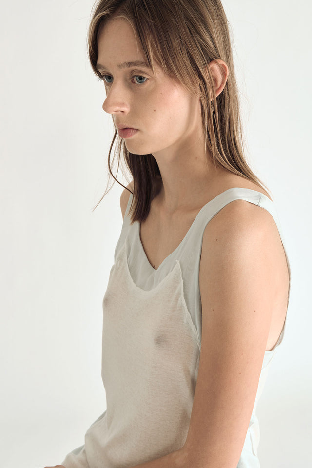 “DRS 01” Sleeveless Dress Off-White/Light Blue